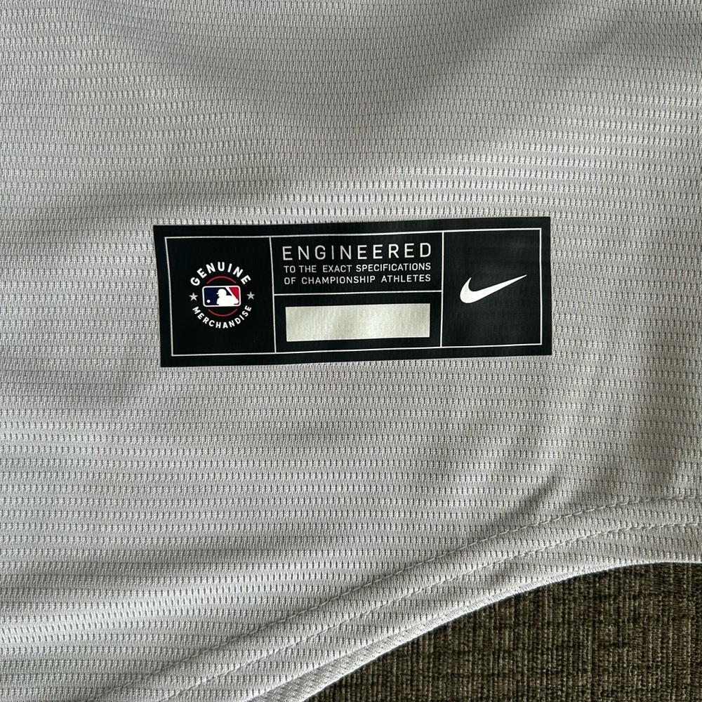 Nike Authentic New York Yankees Derek Jeter #2 Gray MLB Jersey Men’s Sz: L - Picture 7 of 8